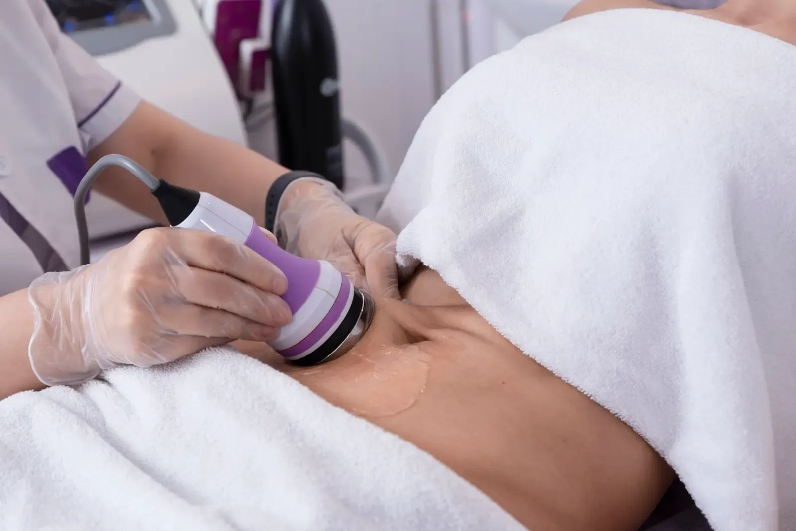 Simultaneous fat reduction during EMS sessions