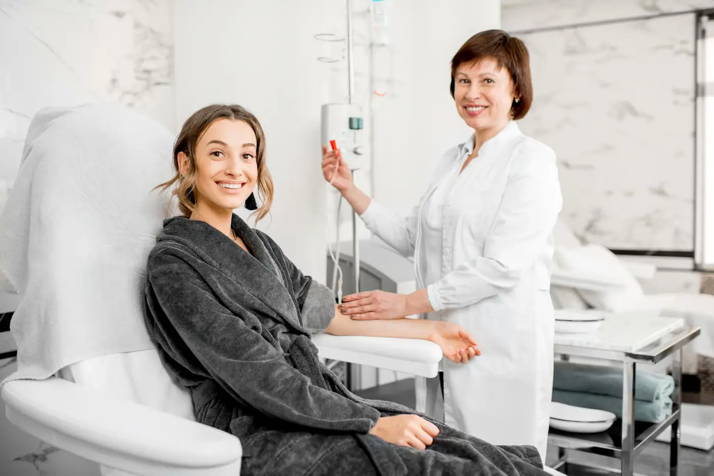 Crystal Glow IV drip therapy at Aevum Health, Goregaon West Mumbai
