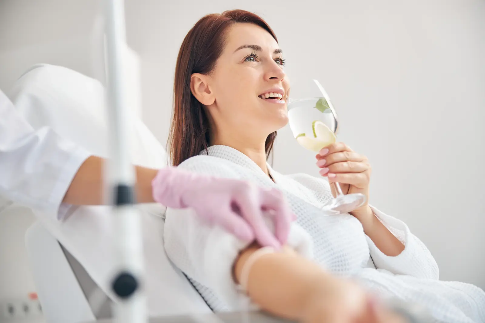 IV Nutrient Therapy session at Aevum Health regenerative clinic