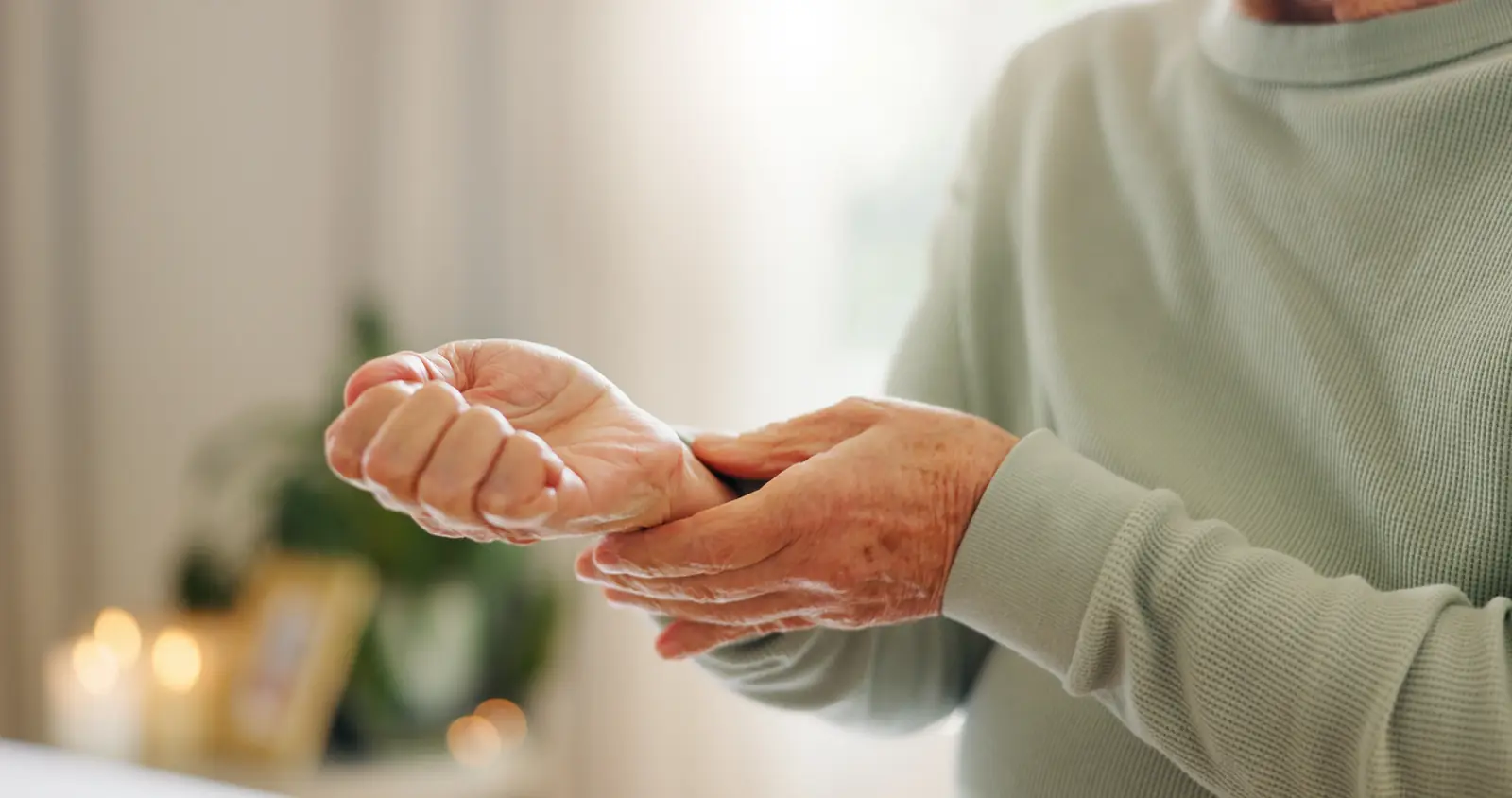 Assisted stretching for bedridden and paralysis patients